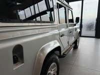 USED 2014 63 LAND ROVER DEFENDER 2.2 TDCi XS Station Wagon Double Cab 5dr Diesel Manual 4WD MWB Euro 5 (122 ps) 