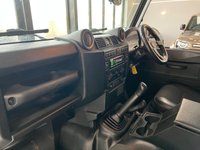 USED 2014 63 LAND ROVER DEFENDER 2.2 TDCi XS Station Wagon Double Cab 5dr Diesel Manual 4WD MWB Euro 5 (122 ps) 