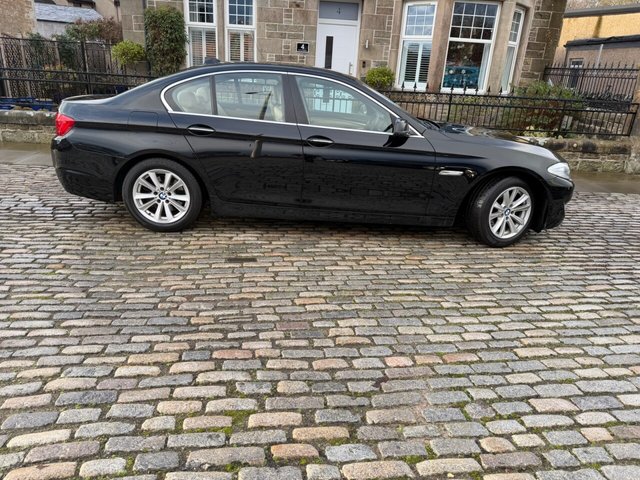 2011 BMW 5 SERIES - Photo 7