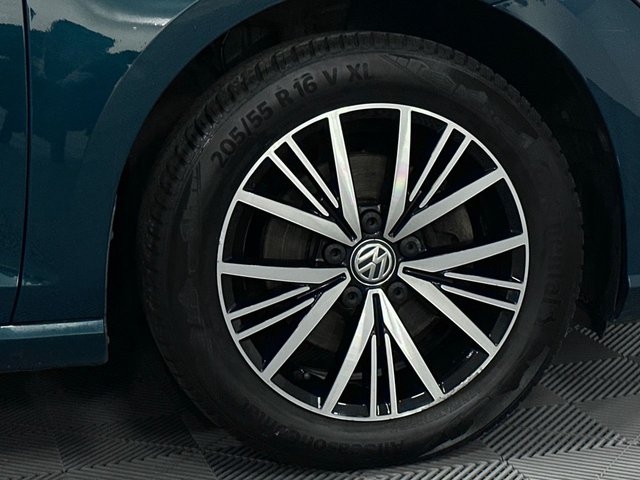 2017 Volkswagen Golf 1L SE Nav 5dr - Photo 9