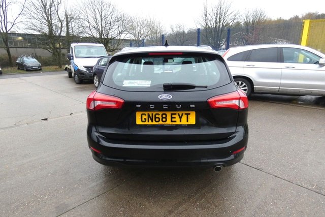 2019 FORD FOCUS - Photo 7