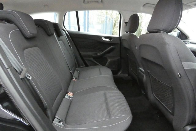 2019 FORD FOCUS - Photo 9