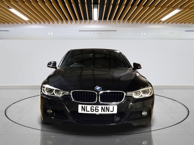 2016 BMW 3 Series 3L M Sport 4dr - Photo 2