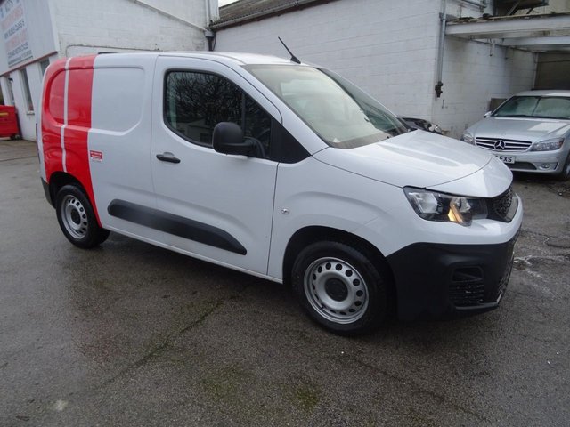 2023 Peugeot Partner 1.5L Professional Premium + 5dr - Photo 7