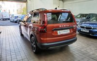 USED 2023 23 DACIA JOGGER 1.0 TCe Extreme SE MPV 5dr Petrol Manual Euro 6 (s/s) (110 ps) 7 SEATS SAT NAV HEATED SEATS REAR VIEW CAMERA CRUISE CONTROL PARKING SENSORS 1 OWNER SERVICE HISTORY WARRANTY