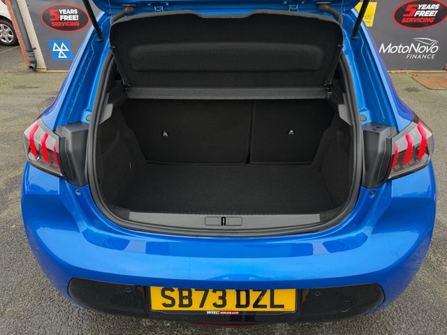2023 Peugeot 208 1.2L Allure Premium + 5dr - Photo 9