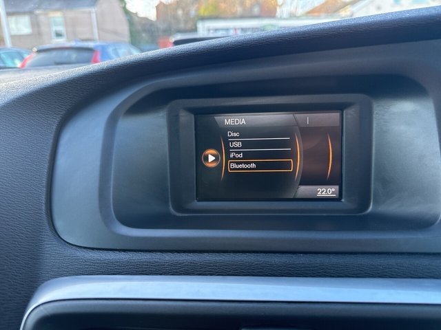 2015 Volvo V40 Cross Country 2L Lux 5dr - Photo 12