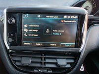 USED 2019 19 PEUGEOT 2008 1.2 PureTech GPF GT Line SUV 5dr Petrol Manual Euro 6 (s/s) (130 ps) Reversing Camera