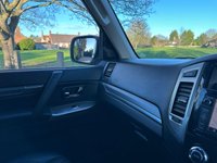 USED 2016 16 MITSUBISHI SHOGUN 3.2 DI-DC Barbarian SUV 3dr Diesel Auto 4WD Euro 6 SWB (187 ps) LOW MILES+LEATHER+SAT NAV+ULEZ