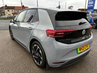 USED 2021 21 VOLKSWAGEN ID.3 Pro Performance 58kWh Style Hatchback 5dr Electric Auto (204 ps) 2 OWNERS FROM NEW* FULL EV* AUTOMATIC* PANORAMIC ROOF* SAT NAV* PARKING SENSORS* CRUISE CONTROL* LANE* SPEED* COLLISION ASSIST* ECO / COMFORT / SPORT MODE* DUAL CLIMATE CONTROL WITH AIR CON