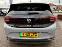 USED 2021 21 VOLKSWAGEN ID.3 Pro Performance 58kWh Style Hatchback 5dr Electric Auto (204 ps) 2 OWNERS FROM NEW* FULL EV* AUTOMATIC* PANORAMIC ROOF* SAT NAV* PARKING SENSORS* CRUISE CONTROL* LANE* SPEED* COLLISION ASSIST* ECO / COMFORT / SPORT MODE* DUAL CLIMATE CONTROL WITH AIR CON