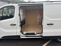 USED 2022 72 RENAULT TRAFIC 2.0 dCi Blue LL30 Business+ Panel Van 5dr Diesel Manual L2 H1 Euro 6 (s/s) (130 ps) This 2022 Renault Trafic Business+ van offers an impressive 7800 litres of cargo volume, making it an ideal choice for businesses needing substantial load space.  Powered by a 2.0 litre dCi Blue diesel engine and meeting Euro 6 emission standards, this LL30 L2 H1 model is equipped with the Business+ trim.  For enhanced driver convenience and safety, it features EASY LINK Navigation with an 8 inch touchscreen and Bluetooth connectivity, manual air conditioning.