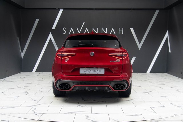 2021 Alfa Romeo STELVIO - Photo 11