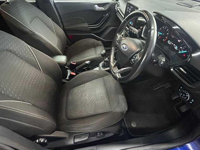 2018 FORD FIESTA - Photo 9