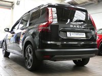 USED 2024 74 DACIA JOGGER 1.6 Hybrid Expression MPV 5dr Petrol Hybrid Auto Euro 6 (s/s) (140 ps) 7 SEATS ANDROID APPLE CARPLAY REAR VIEW CAMERA CRUISE CONTROL PARKING SENSORS 1 OWNER WARRANTY
