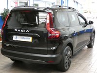 USED 2024 74 DACIA JOGGER 1.6 Hybrid Expression MPV 5dr Petrol Hybrid Auto Euro 6 (s/s) (140 ps) 7 SEATS ANDROID APPLE CARPLAY REAR VIEW CAMERA CRUISE CONTROL PARKING SENSORS 1 OWNER WARRANTY