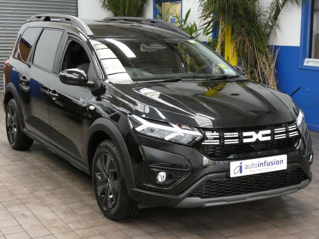 2024 74 Dacia Jogger 1.6 Hybrid Expression MPV 5dr Petrol Hybrid Auto Euro 6 (s/s) (140 ps)