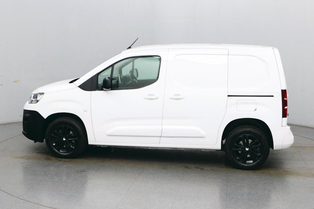 2023 CITROEN BERLINGO - Photo 8