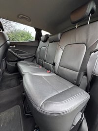 USED 2016 66 HYUNDAI SANTA FE 2.2 CRDi Blue Drive Premium SUV 5dr Diesel Auto 4WD Euro 6 (s/s) (7 Seat) (200 ps) 