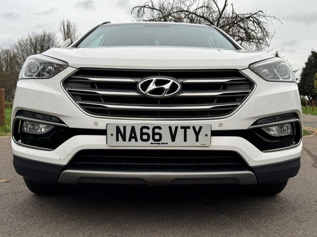 2016 HYUNDAI SANTA FE - Photo 4