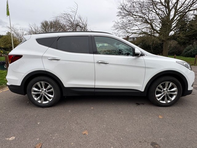 2016 HYUNDAI SANTA FE - Photo 10