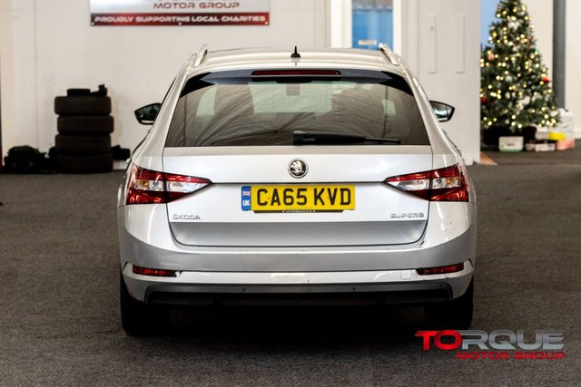 2016 SKODA SUPERB 2.0 TDI SE Business Estate 5dr Diesel Manual Euro 6 (s/s) (150 ps) - Photo 6