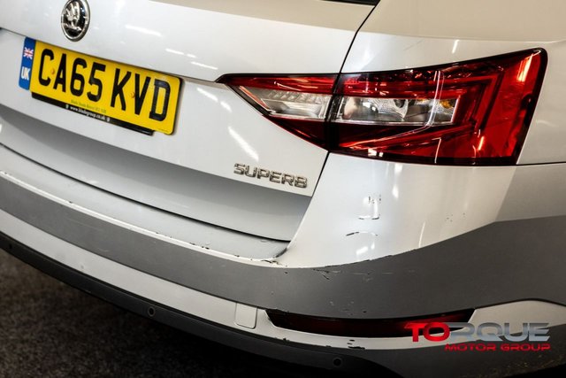 2016 SKODA SUPERB 2.0 TDI SE Business Estate 5dr Diesel Manual Euro 6 (s/s) (150 ps) - Photo 8