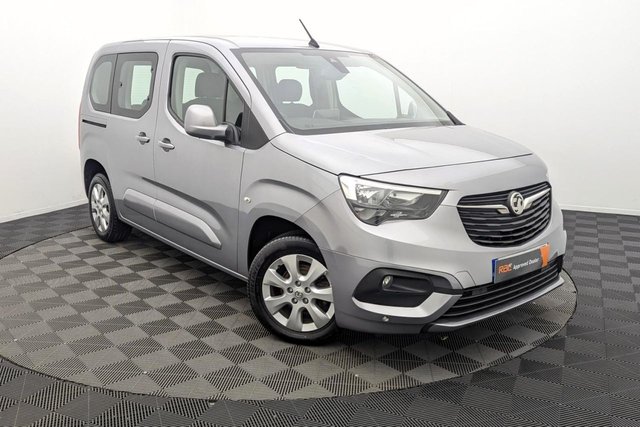 2019 69 VAUXHALL COMBO LIFE 1.2 Turbo GPF Energy MPV 5dr Petrol Manual Euro 6 (s/s) (110 ps) Car Play, 16" Alloys, Sensors