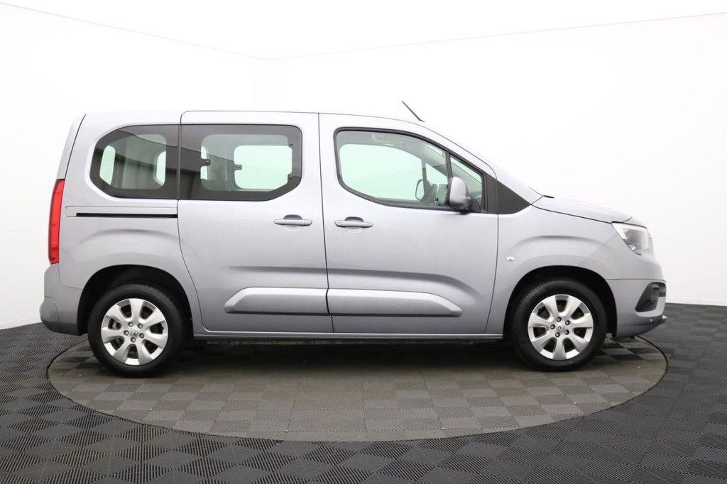 USED 2019 69 VAUXHALL COMBO LIFE 1.2 Turbo GPF Energy MPV 5dr Petrol Manual Euro 6 (s/s) (110 ps) Car Play, 16" Alloys, Sensors