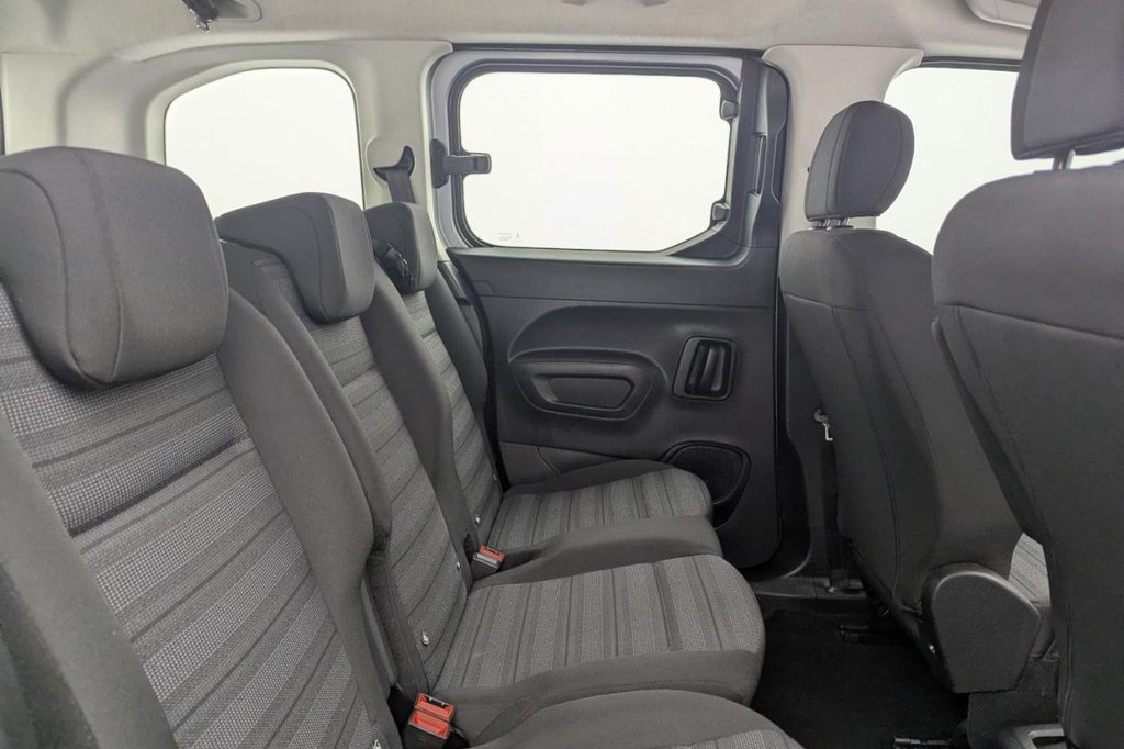 USED 2019 69 VAUXHALL COMBO LIFE 1.2 Turbo GPF Energy MPV 5dr Petrol Manual Euro 6 (s/s) (110 ps) Car Play, 16" Alloys, Sensors