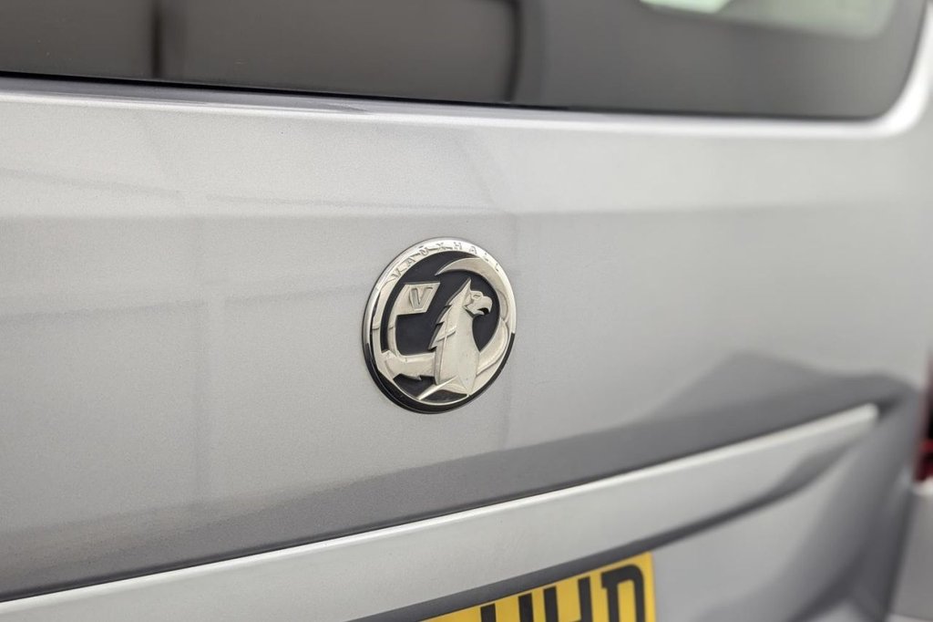 USED 2019 69 VAUXHALL COMBO LIFE 1.2 Turbo GPF Energy MPV 5dr Petrol Manual Euro 6 (s/s) (110 ps) Car Play, 16" Alloys, Sensors