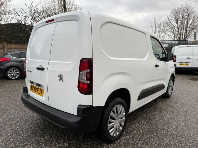 2020 PEUGEOT PARTNER 1.5 BlueHDi 1000 Professional Standard Panel Van 5dr Diesel Manual SWB Euro 6 (s/s) (100 bhp) - Photo 7