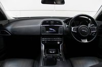 USED 2017 17 JAGUAR XE 2.0d Portfolio Saloon 4dr Diesel Auto AWD Euro 6 (s/s) (240 ps) 