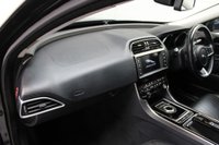 USED 2017 17 JAGUAR XE 2.0d Portfolio Saloon 4dr Diesel Auto AWD Euro 6 (s/s) (240 ps) 