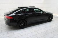 USED 2017 17 JAGUAR XE 2.0d Portfolio Saloon 4dr Diesel Auto AWD Euro 6 (s/s) (240 ps) 