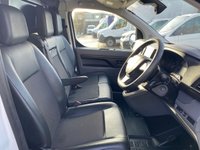 USED 2020 70 PEUGEOT EXPERT 1.5 BLUE HDI PROFESSIONAL MWB 100BHP. LOW 65K MLS. AIRCON. FINANCE. 1 OWNER. PX 1 OWNER. 65K MLS. AIRCON. SENSORS. EURO 6. ULEZ. PX
