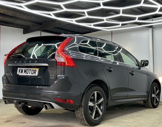 2017 Volvo Xc60 2L R-Design Nav 5dr - Photo 11