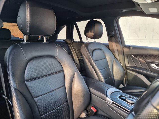 2018 Mercedes-Benz GLC - Photo 9