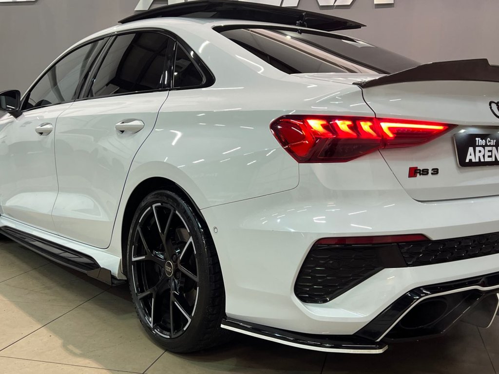 USED 2022 09 AUDI RS3 2.5 TFSI Vorsprung Saloon 4dr Petrol S Tronic quattro Euro 6 (s/s) (400 ps) 