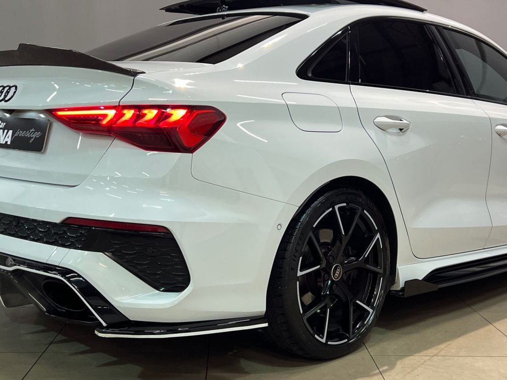USED 2022 09 AUDI RS3 2.5 TFSI Vorsprung Saloon 4dr Petrol S Tronic quattro Euro 6 (s/s) (400 ps) 