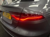 USED 2020 20 JAGUAR XE 2.0 P250i R-Dynamic SE Saloon 4dr Petrol Auto Euro 6 (s/s) (250 ps) UK DELIVERY FLAT FEE &pound;250 (SUBJECT TO DEAL) *OVER 100 IMAGES ON OUR WEBSITE*BESPOKE FINANCE ARRANGED*PART EXCHANGE WELCOME*ALL VEHICLES HPI CLEAR