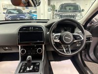 USED 2020 20 JAGUAR XE 2.0 P250i R-Dynamic SE Saloon 4dr Petrol Auto Euro 6 (s/s) (250 ps) UK DELIVERY FLAT FEE &pound;250 (SUBJECT TO DEAL) *OVER 100 IMAGES ON OUR WEBSITE*BESPOKE FINANCE ARRANGED*PART EXCHANGE WELCOME*ALL VEHICLES HPI CLEAR
