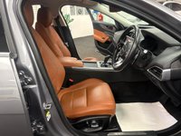 USED 2020 20 JAGUAR XE 2.0 P250i R-Dynamic SE Saloon 4dr Petrol Auto Euro 6 (s/s) (250 ps) UK DELIVERY FLAT FEE &pound;250 (SUBJECT TO DEAL) *OVER 100 IMAGES ON OUR WEBSITE*BESPOKE FINANCE ARRANGED*PART EXCHANGE WELCOME*ALL VEHICLES HPI CLEAR