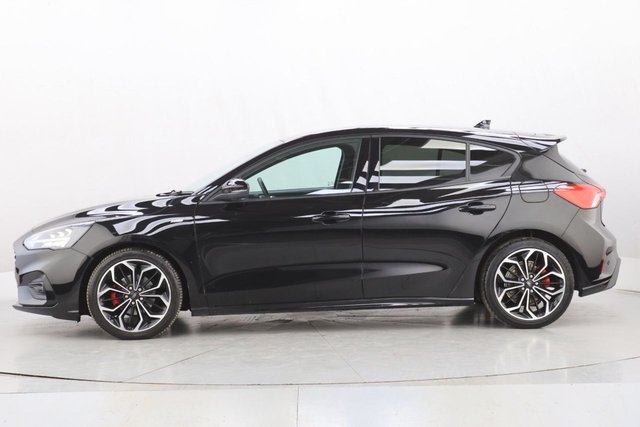 2021 Ford Focus 1L St-Line X 5dr - Photo 6