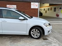 USED 2017 67 VOLKSWAGEN GOLF 1.6 TDI BlueMotion Tech SE Nav Estate 5dr Diesel DSG Euro 6 (s/s) (115 ps) DSG Auto | Sat Nav | Long MOT