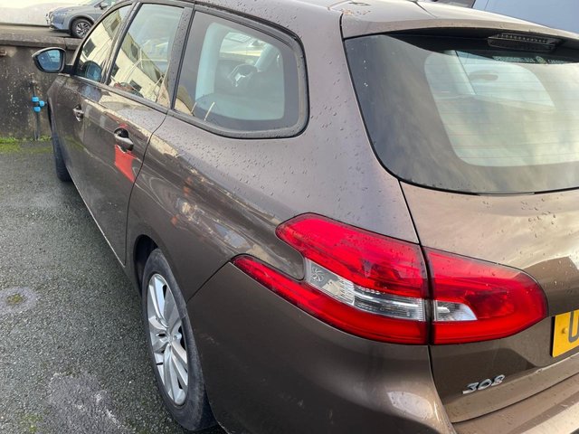 2014 PEUGEOT 308 SW - Photo 3