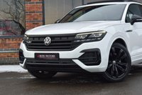 USED 2021 21 VOLKSWAGEN TOUAREG 3.0 TDI V6 Black Edition SUV 5dr Diesel Tiptronic 4Motion Euro 6 (s/s) (286 ps) PAN ROOF / FULL VW HISTORY
