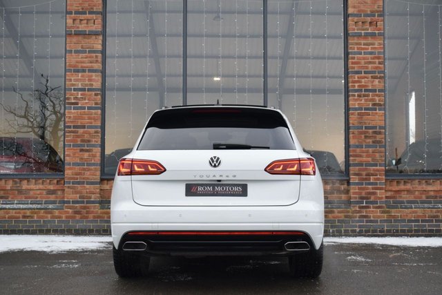 2021 Volkswagen Touareg 3L Black Edition 5dr - Photo 7
