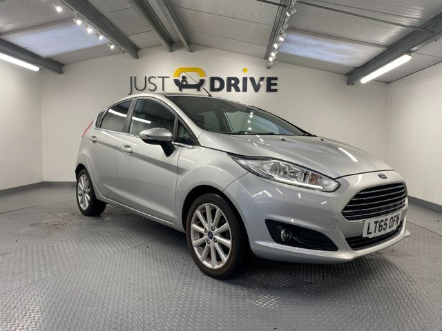 2015 Ford Fiesta 1L Titanium 5dr - Photo 8