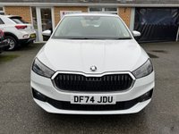 USED 2024 74 SKODA FABIA 1.0 TSI SE Comfort Hatchback 5dr Petrol Manual Euro 6 (s/s) (116 ps) 1 Owner -  Apple CarPlay & Android Auto, Bluetooth Hands-Free & Audio Streaming, Cruise Control with Speed Limiter, Air Conditioning, Rear Parking Sensors, Lane Assist.